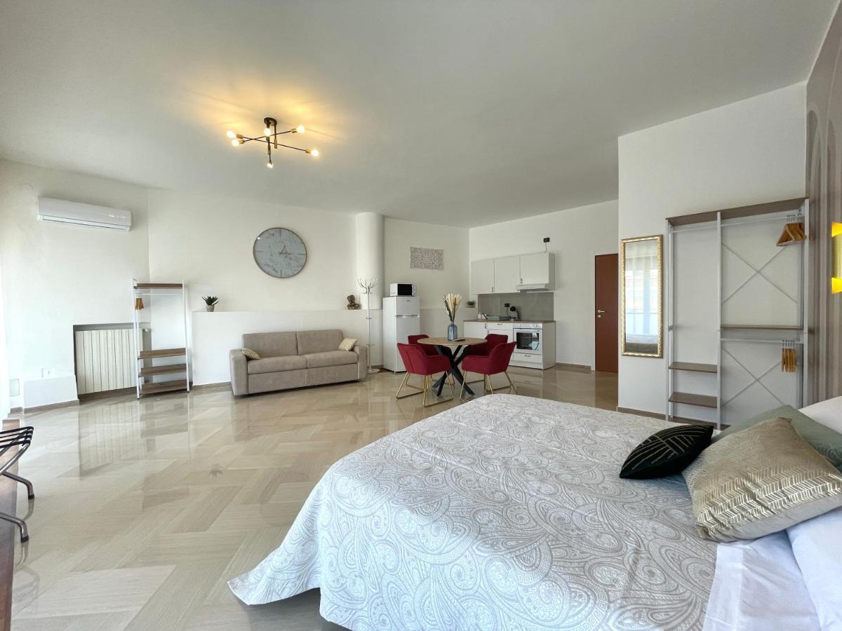 Trani Suite - Moro 10 Εξωτερικό φωτογραφία